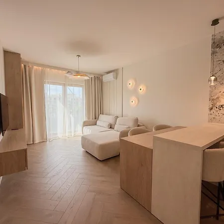 Activpark Brynow Apartment *